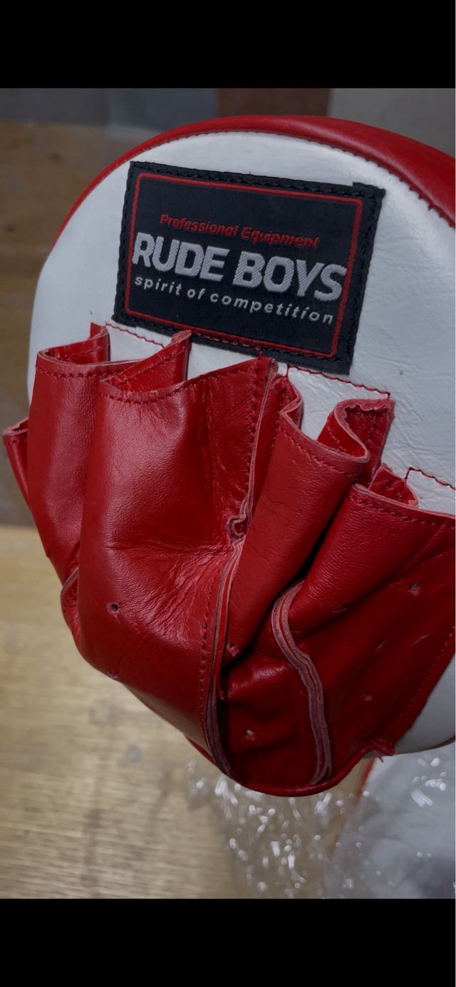 2 pares de Manopla Boxeo Rude Boys