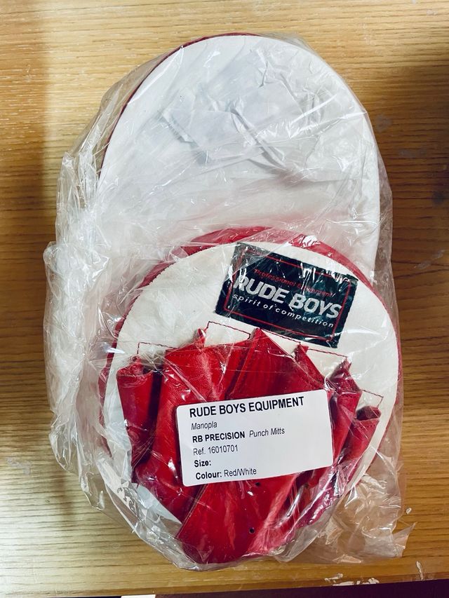 2 pares de Manopla Boxeo Rude Boys