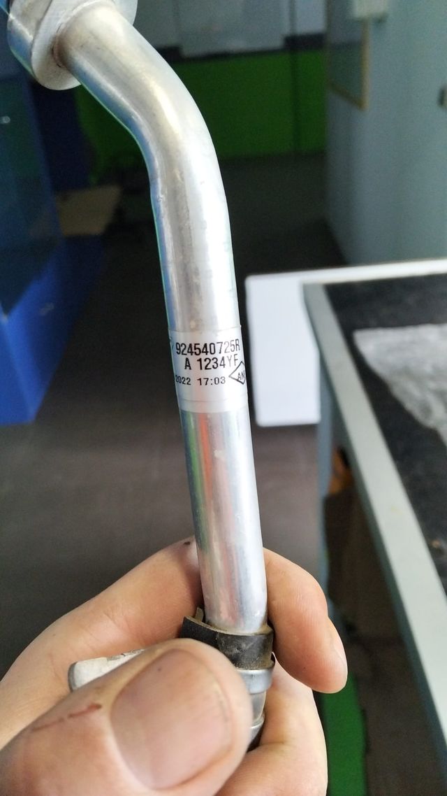 Tubo A/A Renault Clio V 924540725R