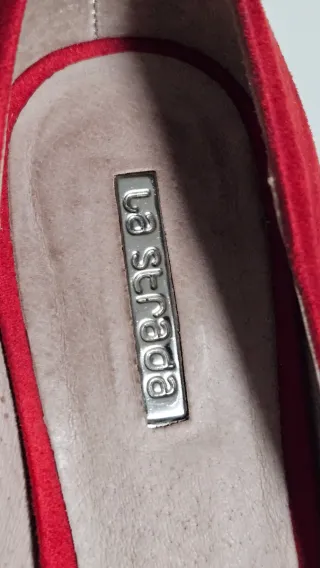 Zapatos de fiesta rojos