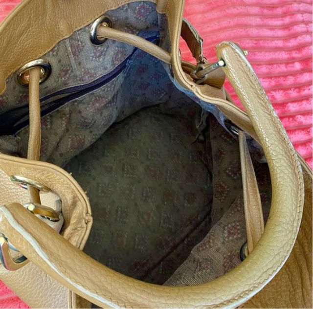 Bolso bombonera piel marrón, de mano o hombro