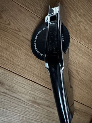 Etiquetadora Dymo Mecánica con 35 cintas