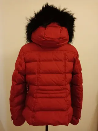 Moncler Piumino Rosso con Cappuccio