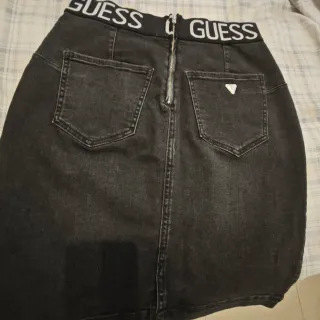 Falda Guess Negra Talla M