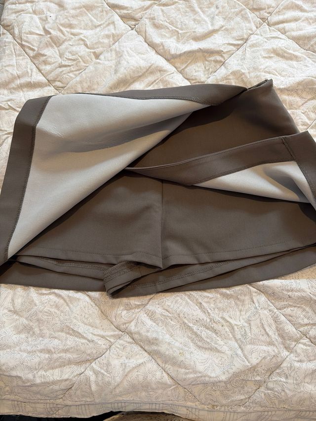 Falda pantalón gris