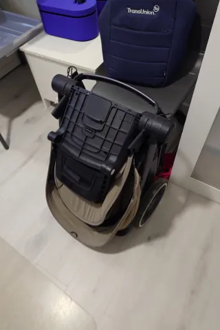 Carrito Joolz Hub+ con cocoon