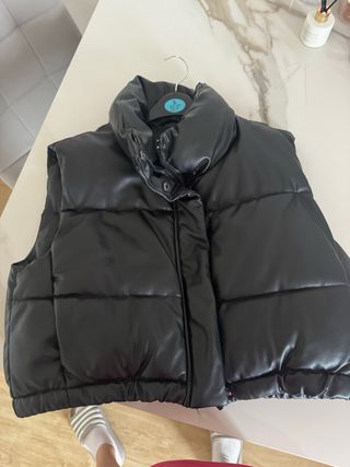 Chaleco acolchado negro talla S