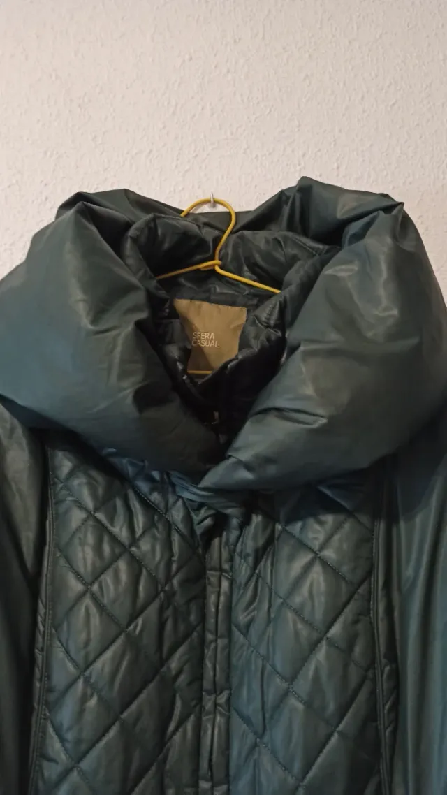 Abrigo acolchado verde