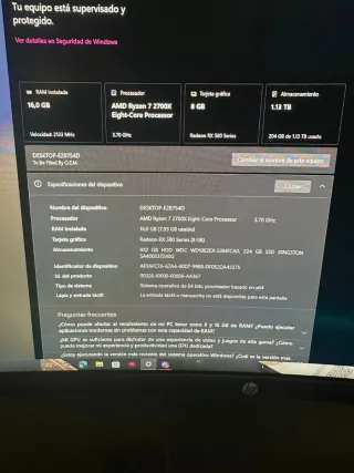 PC Gaming con luces RGB