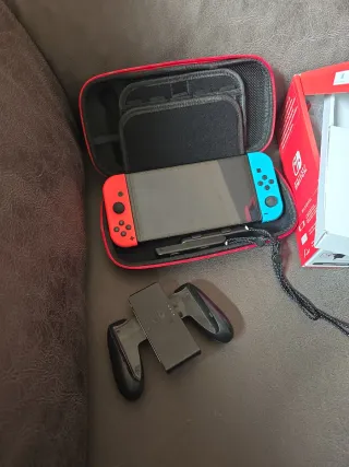 Nintendo Switch OLED Neon