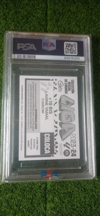 Lamine Yamal 2023-24 Panini Este Rookie PSA 7