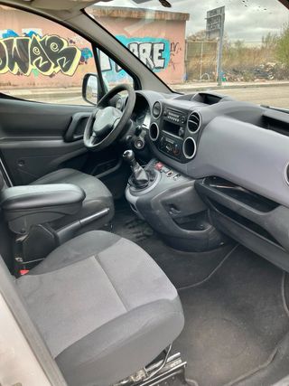 Furgoneta Peugeot Partner - 1.6 HDI 75 caballos