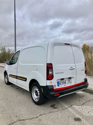 Furgoneta Peugeot Partner - 1.6 HDI 75 caballos