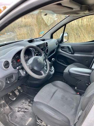 Furgoneta Peugeot Partner - 1.6 HDI 75 caballos