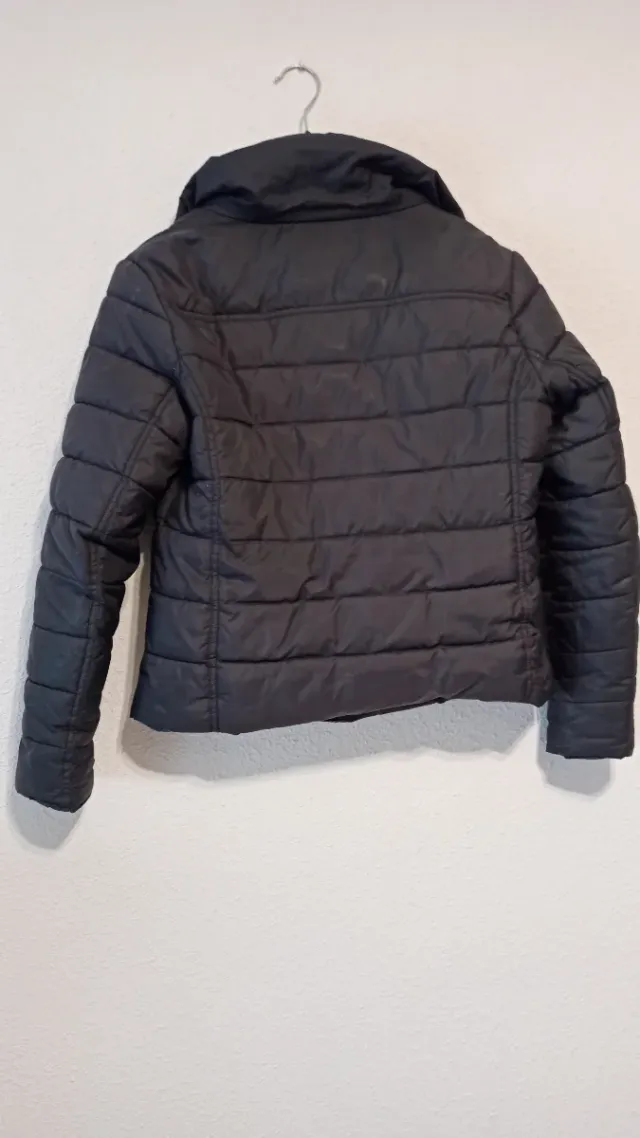 Abrigo acolchado negro mujer