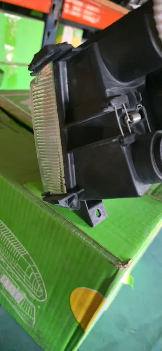 Faro Izquierdo Seat Ibiza Cupra 1994