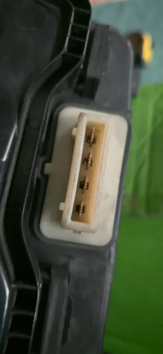 Faro Izquierdo Seat Ibiza Cupra 1994