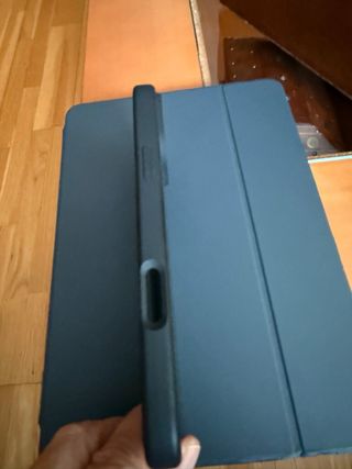 Funda silicona iPhone 16 Pro Max aiino