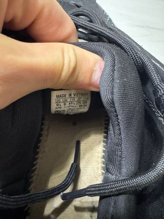 Adidas Yeezy 700 V3 Negras