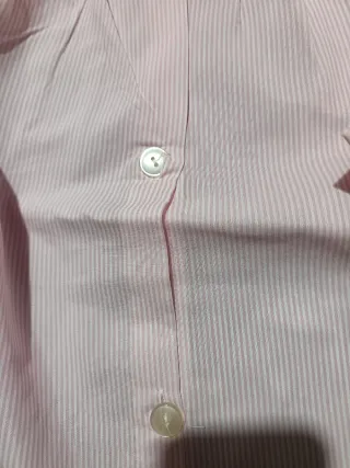 Bata colegio rayas rosas T8 nueva