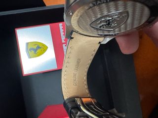 Reloj Ferrari Cronógrafo (Ronda 5030.D) nuevo
