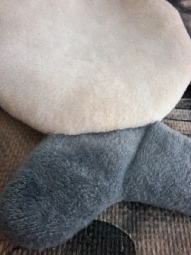 Monedero tiburón gris con puntos blancos