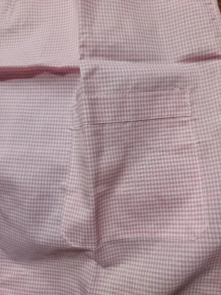 Bata colegio cuadros rosas talla 8