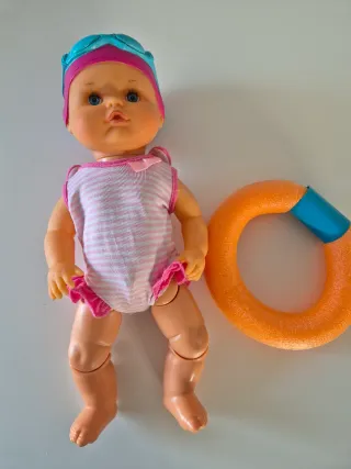 Nenuco Nadador con Accesorios
