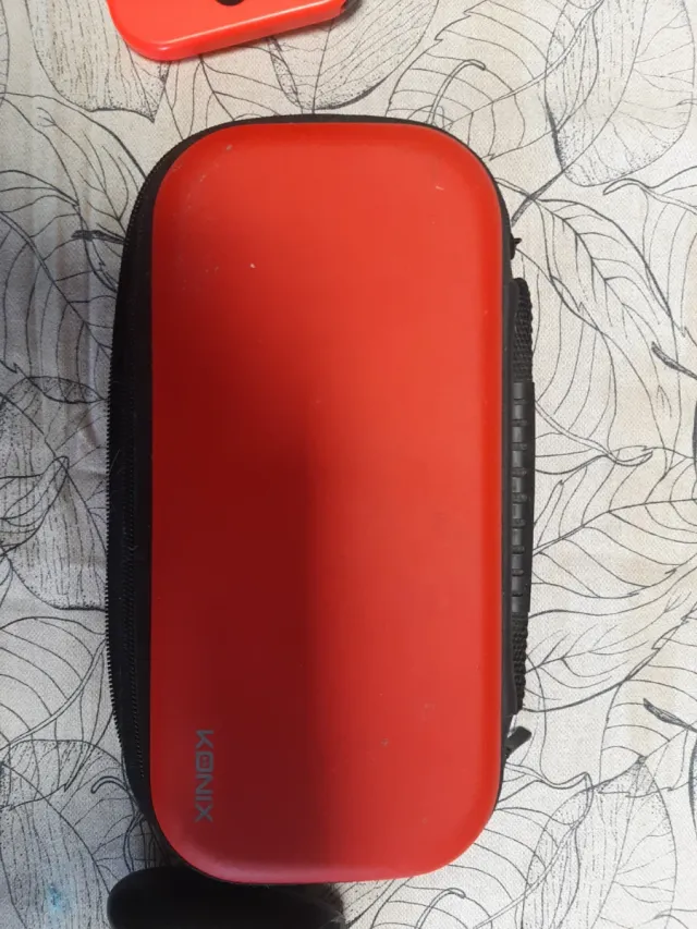 Nintendo Switch Roja y Azul