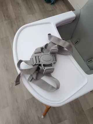 Trona bebé madera y gris