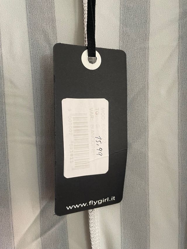 Chaqueta de rayas blancas y negras