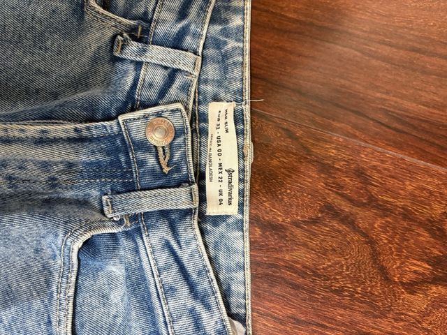 Vaqueros Stradivarius Azules