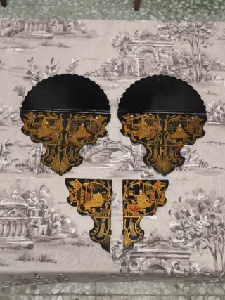 Scaffali cinesi del XIX secolo