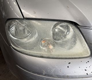 FARO DERECHO VOLKSWAGEN TOURAN 1.9 TDI 2005