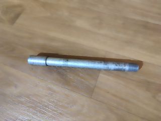 Eje delantero BMW F650GS 2003