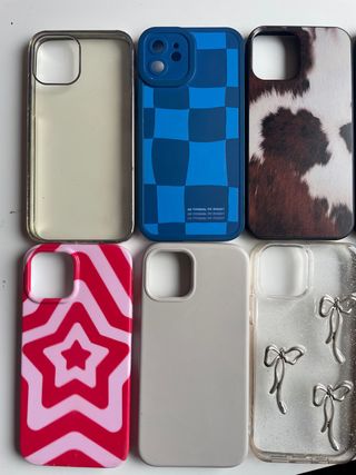 Cover iPhone 12 (Varie) 2€ ciascuna