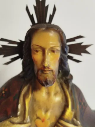 Muy antigua figura Sagrado Corazón de Jesús, Olot.