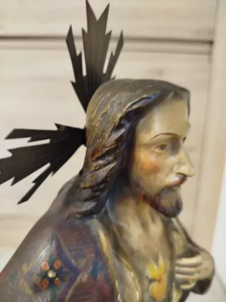 Muy antigua figura Sagrado Corazón de Jesús, Olot.