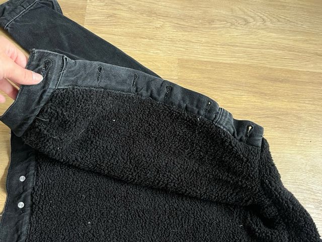 Chaqueta vaquera negra con borreguito Talla XS