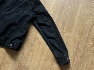 Chaqueta vaquera negra con borreguito Talla XS