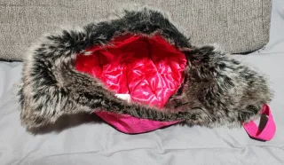 Gorra invierno Hello Kitty rosa con orejeras