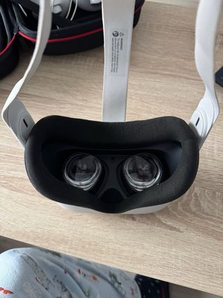 Oculus Quest 2 + Maletín