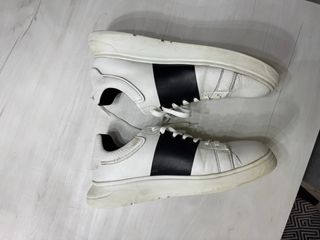 Zapatillas Emporio Armani Blancas y Negras