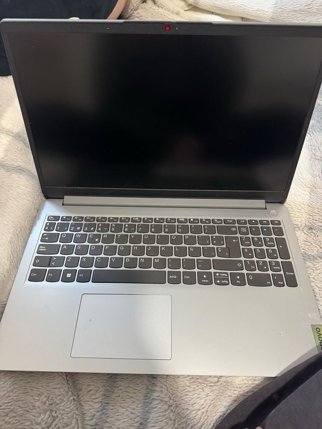 Ordenador portátil Lenovo Plata