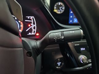 Lexus ES 2.5 300h Luxury