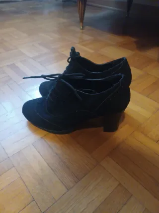 Scarpe parigine nere