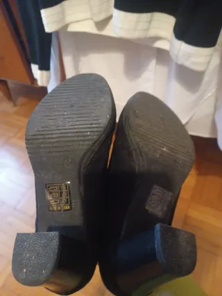 Scarpe parigine nere