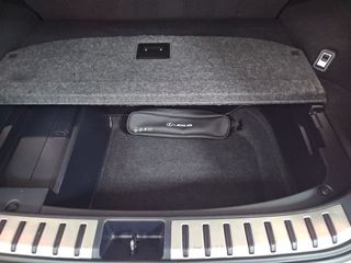 Lexus NX 2.5 300h Premium 2WD