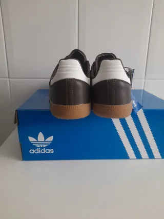 Zapatillas adidas Mujer Marrones