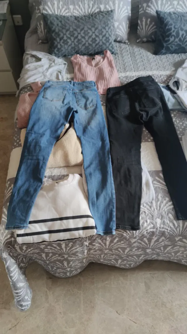 Vaqueros Talla 34 Azul y Negro